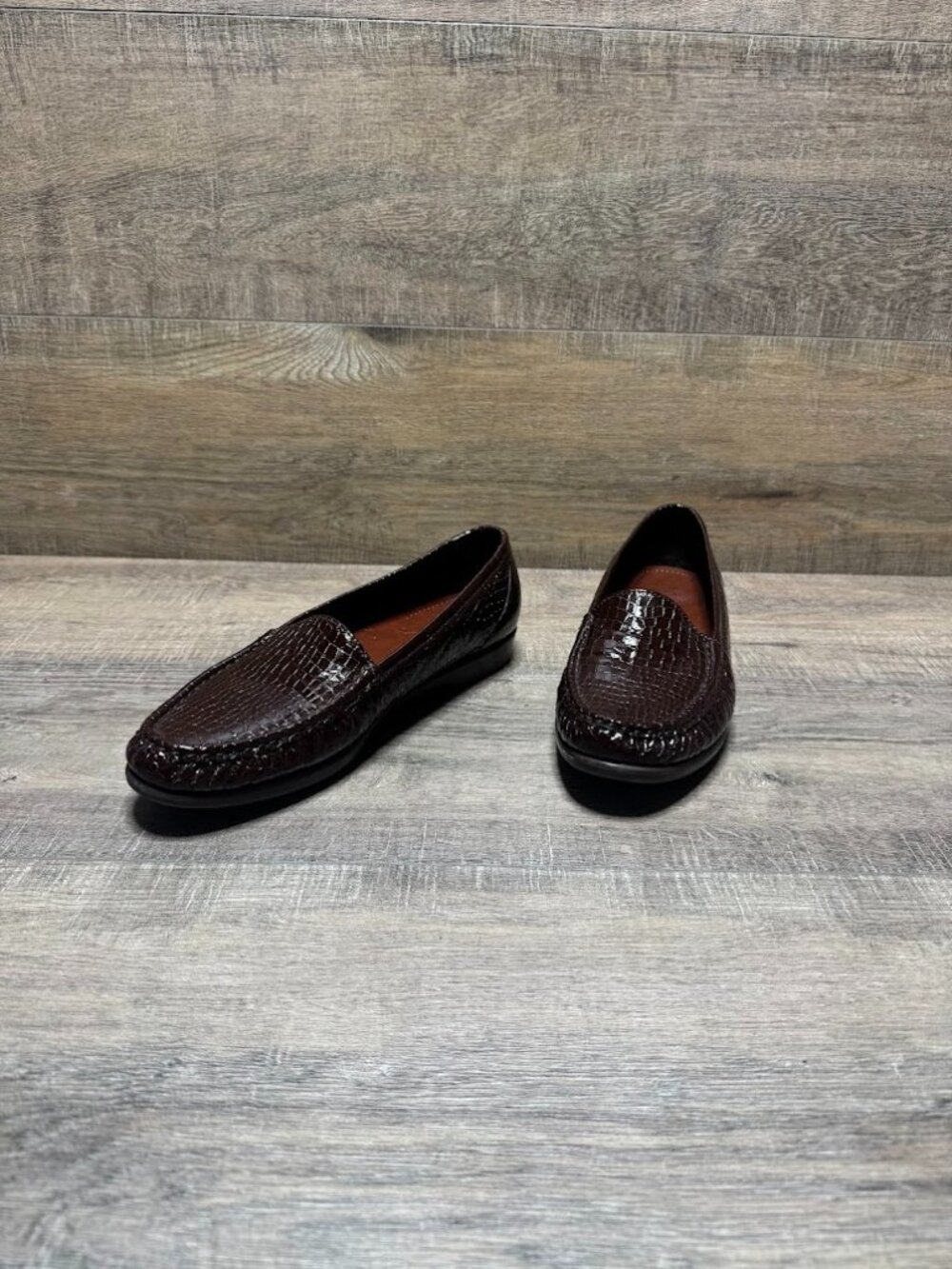 SAS Simplify Tripad Comfort Brown Snake Embossed Leather Loafers Women's Size 10